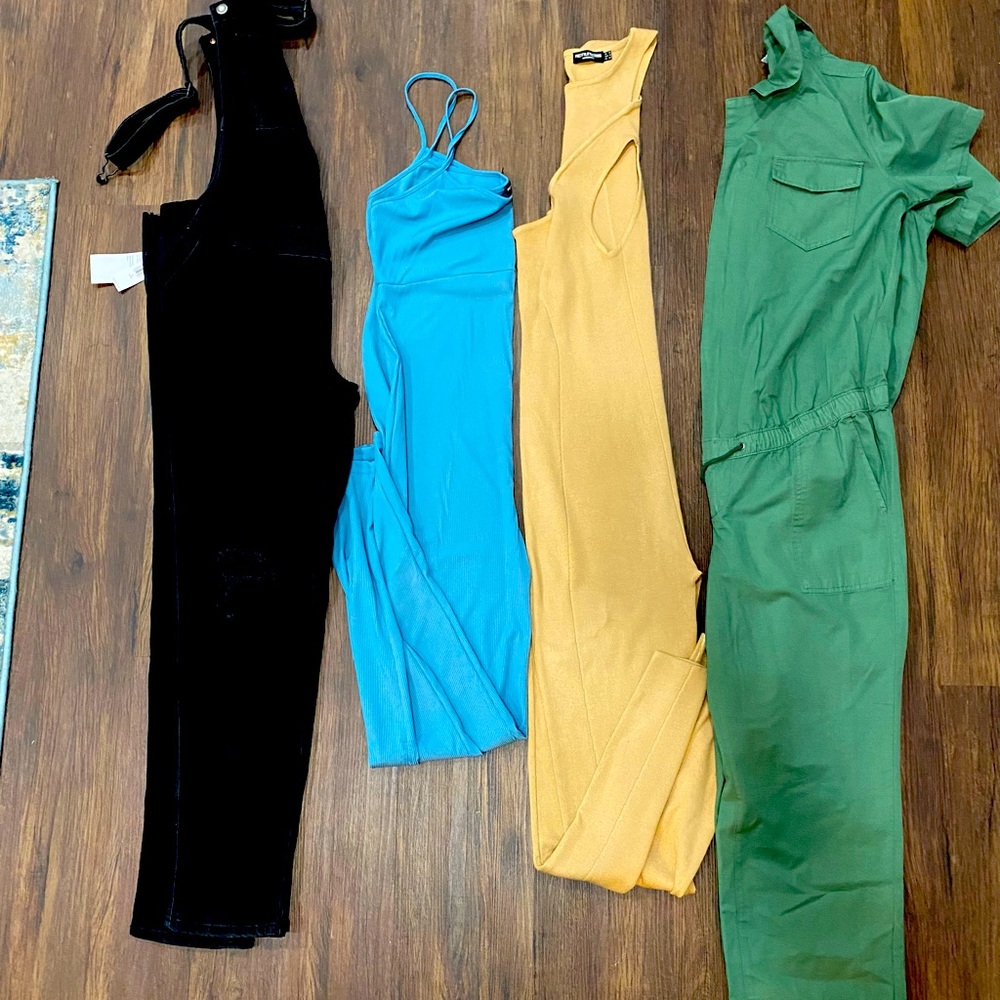 Four piece maternity jumper bundle